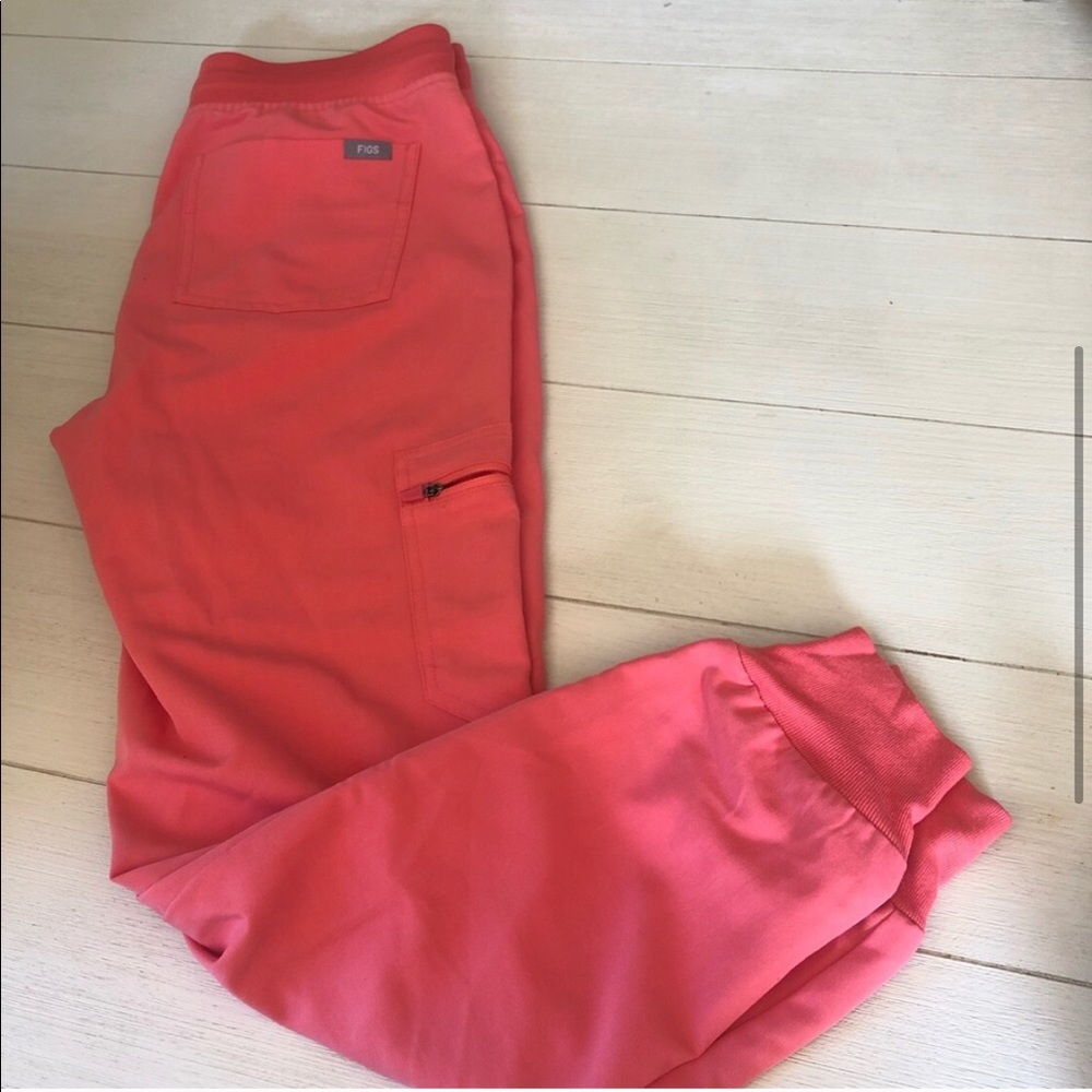 Figs Hot Coral Zamora Jogger XSP